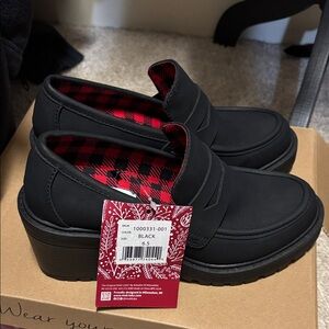 Muk Luks Black Shoes with Red Plaid Accent